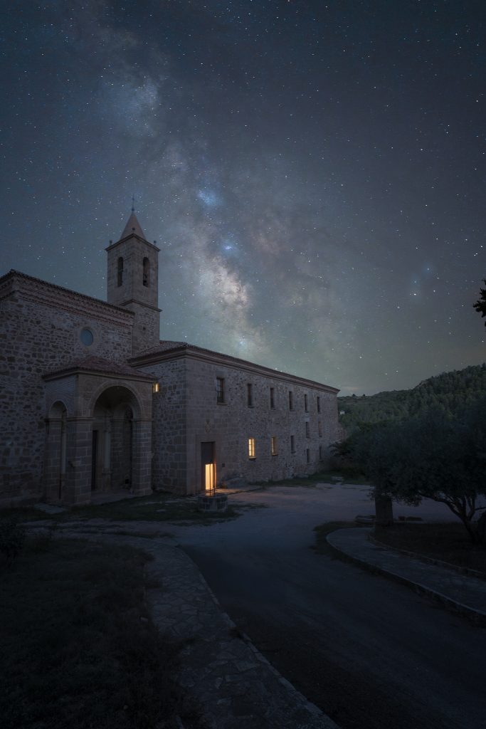 Citizen science illuminates the nature of city lights olivar 1